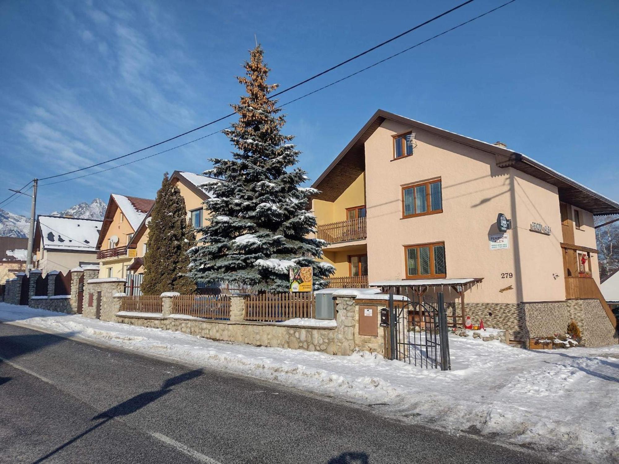 Penzion Alex Nova Lesna Exterior photo